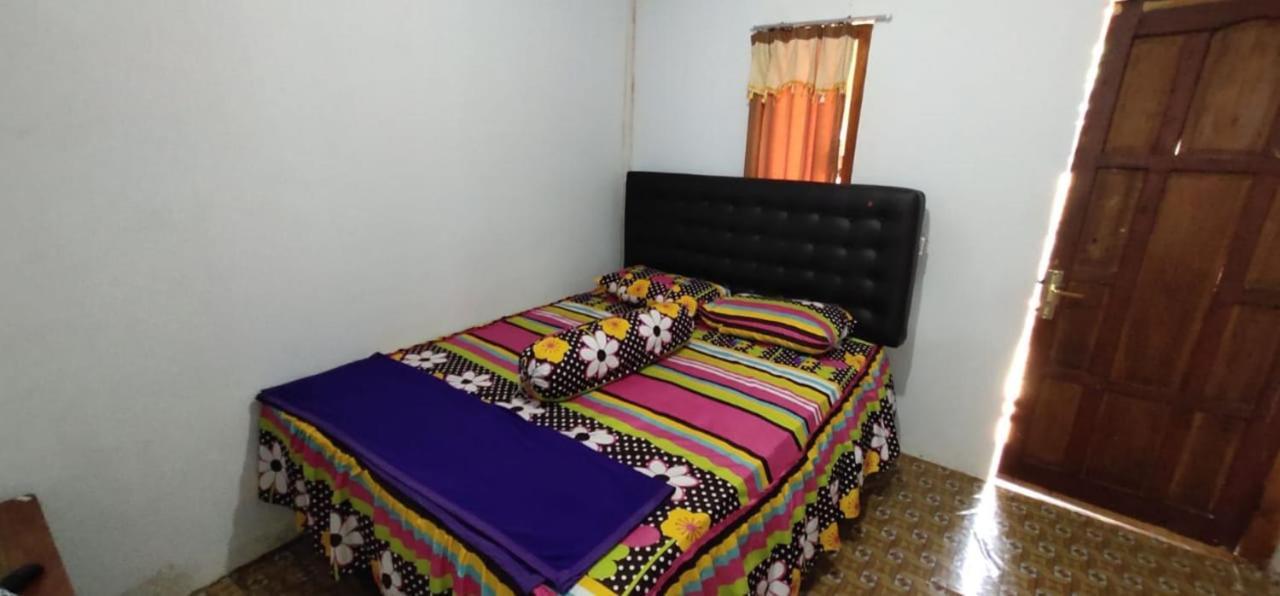 Limasan Mbah Darmo Hotel Tepus Bagian luar foto